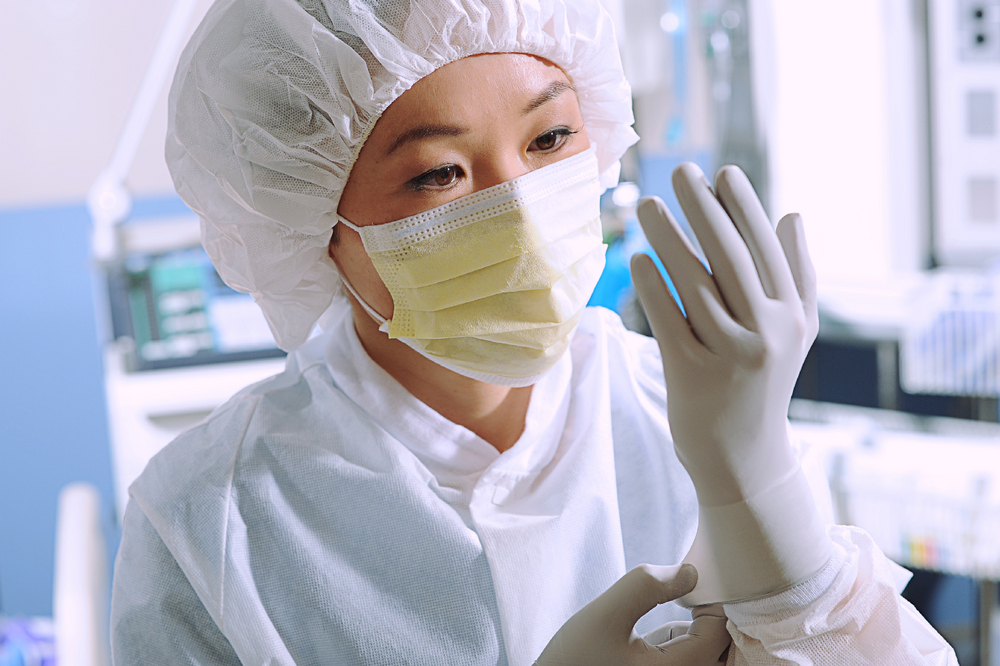 HYH_NOMW668_HCW HALYARD Medical Exam Gloves